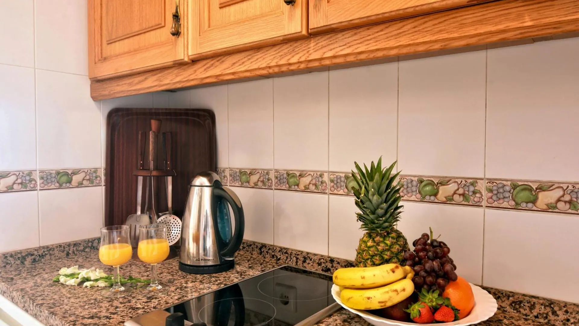 Benalbeach Apartments By Alfresco Stays Benalmadena 0*,