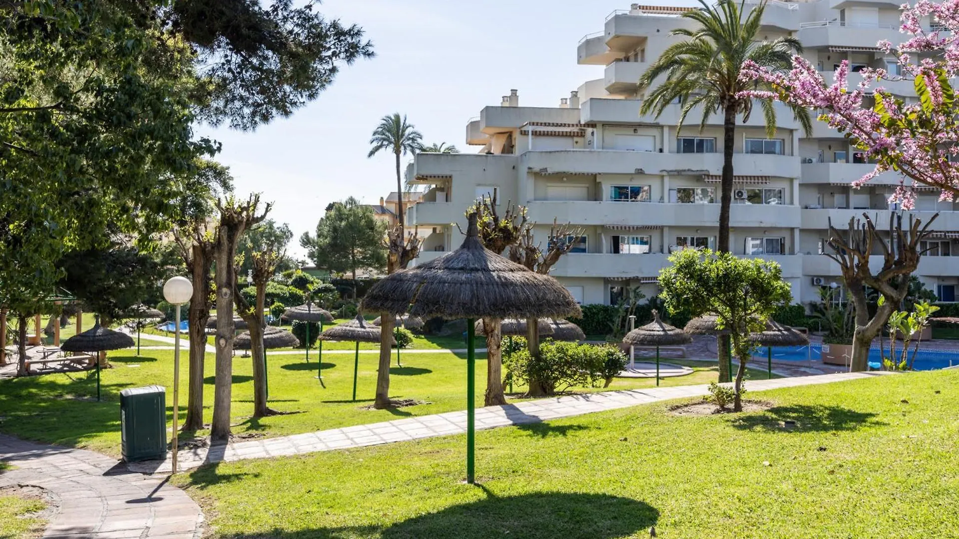 Benalbeach Apartments By Alfresco Stays Benalmadena 0*,