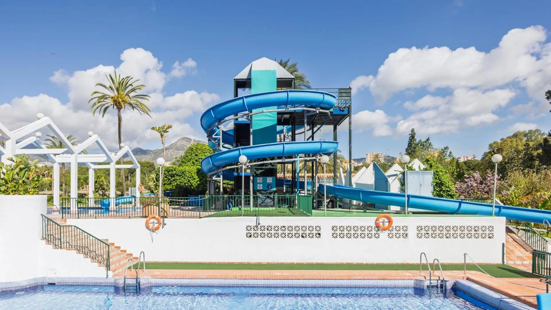 Benalbeach Apartments By Alfresco Stays Benalmadena 0*,  Spain