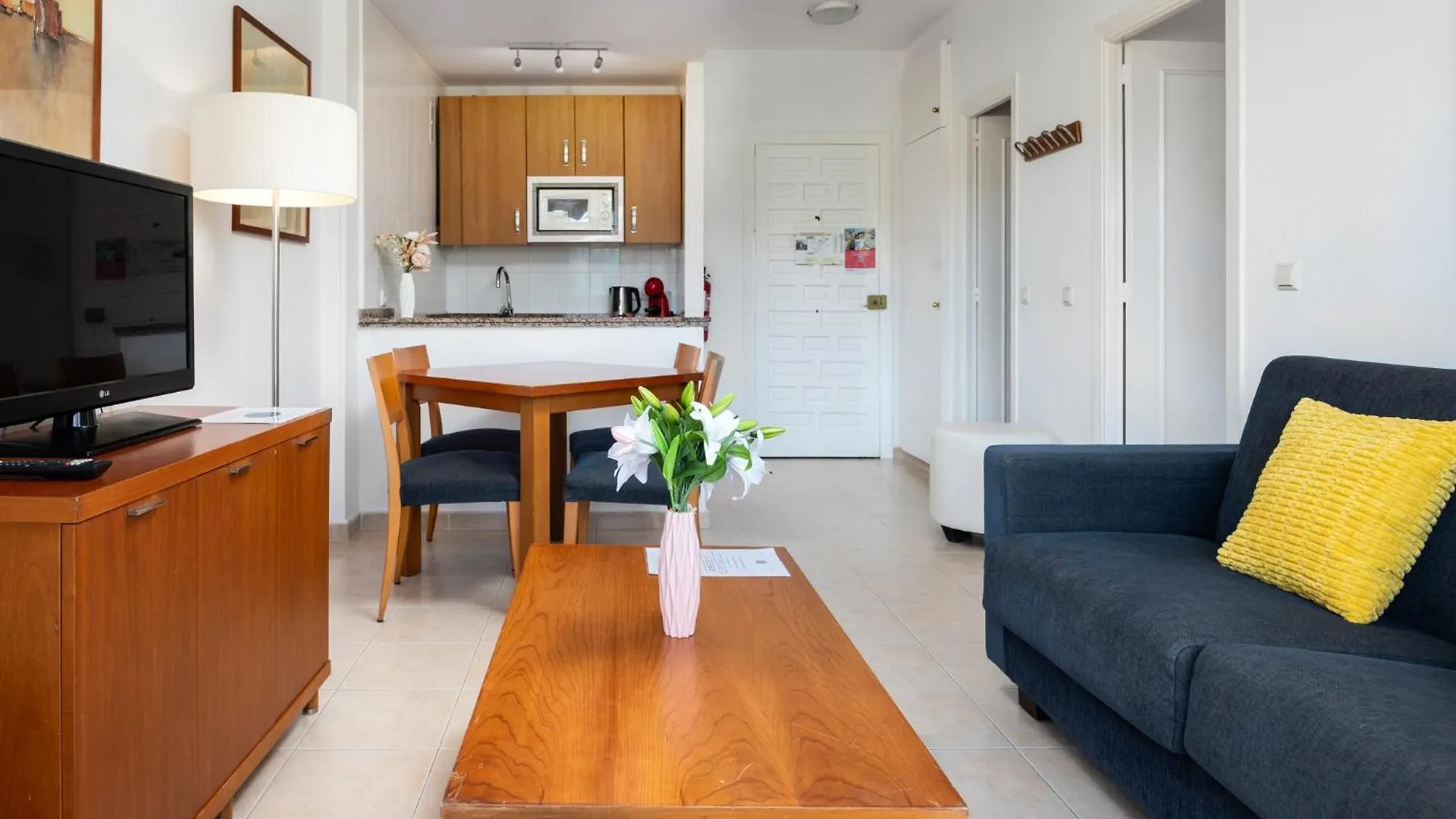 Benalbeach Apartments By Alfresco Stays Benalmadena 0*,
